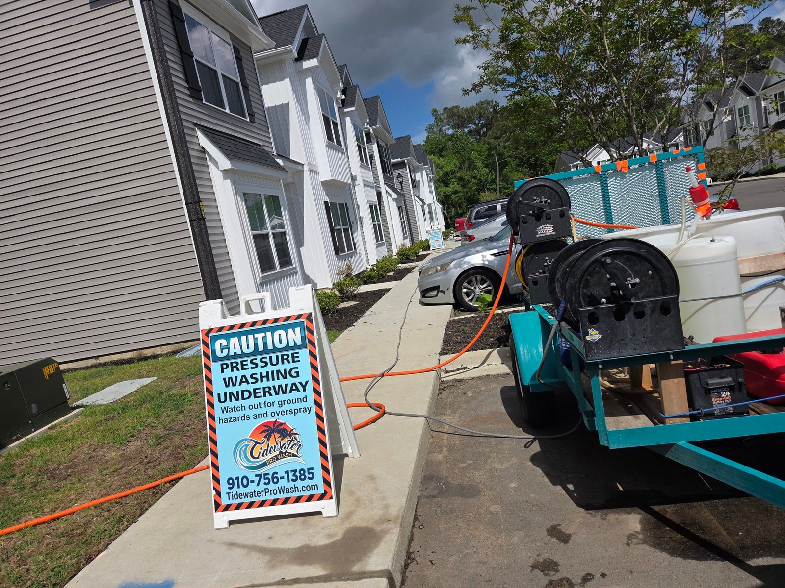 commercial pressure washing near me 1